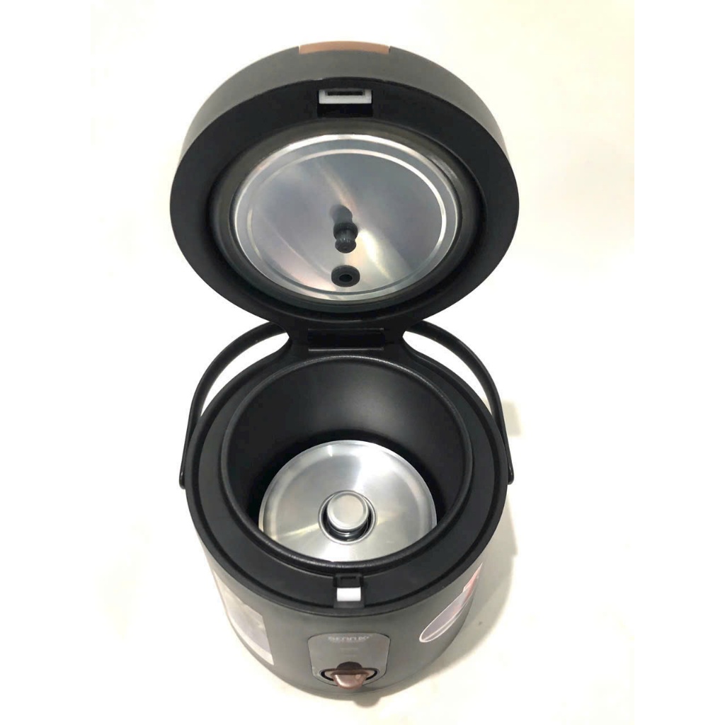 Nồi cơm mini Bennix 0,8L BN -MRC08,siêu nhỏ, siêu cute. Bảo hành chính hãng 12 tháng