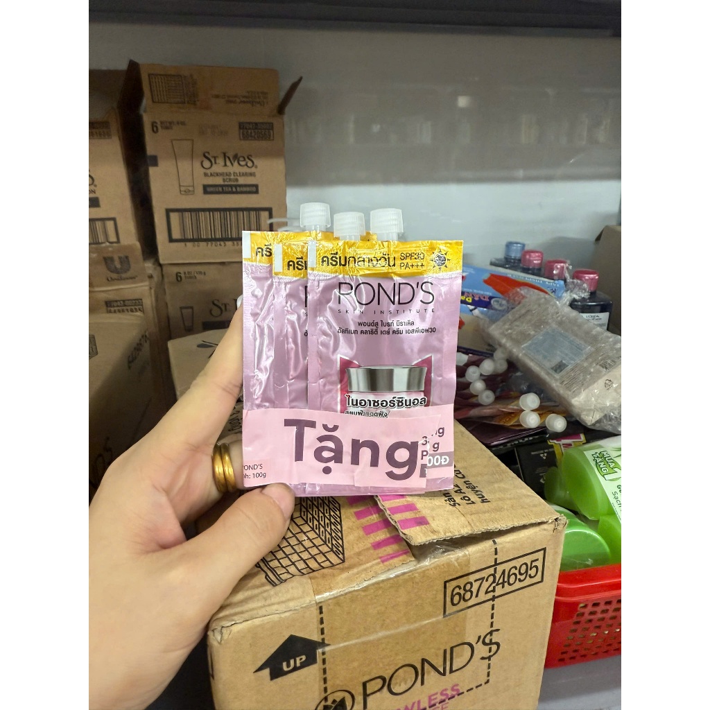 Kem Dưỡng Trắng Da Pond's White 7g