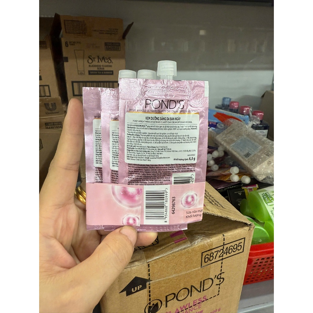 Kem Dưỡng Trắng Da Pond's White 7g