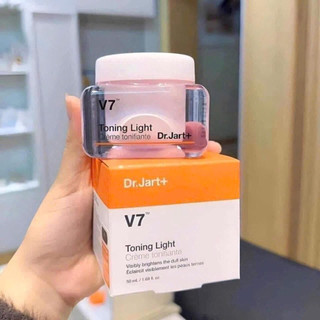 Kem dưỡng V7 toning light dưỡng trắng căng bóng mờ thâm 50ml
