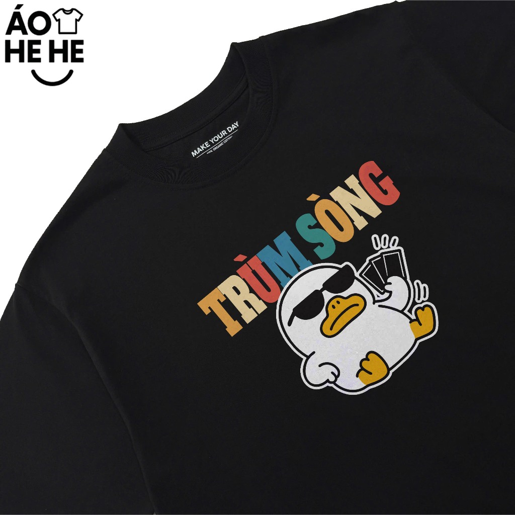 Áo Thun In Chữ Hài Hước Trùm Sòng Đỏ Đen Câu Nói Text Hài Trendy Meme Nam Nữ Form Rộng Cotton 250gsm