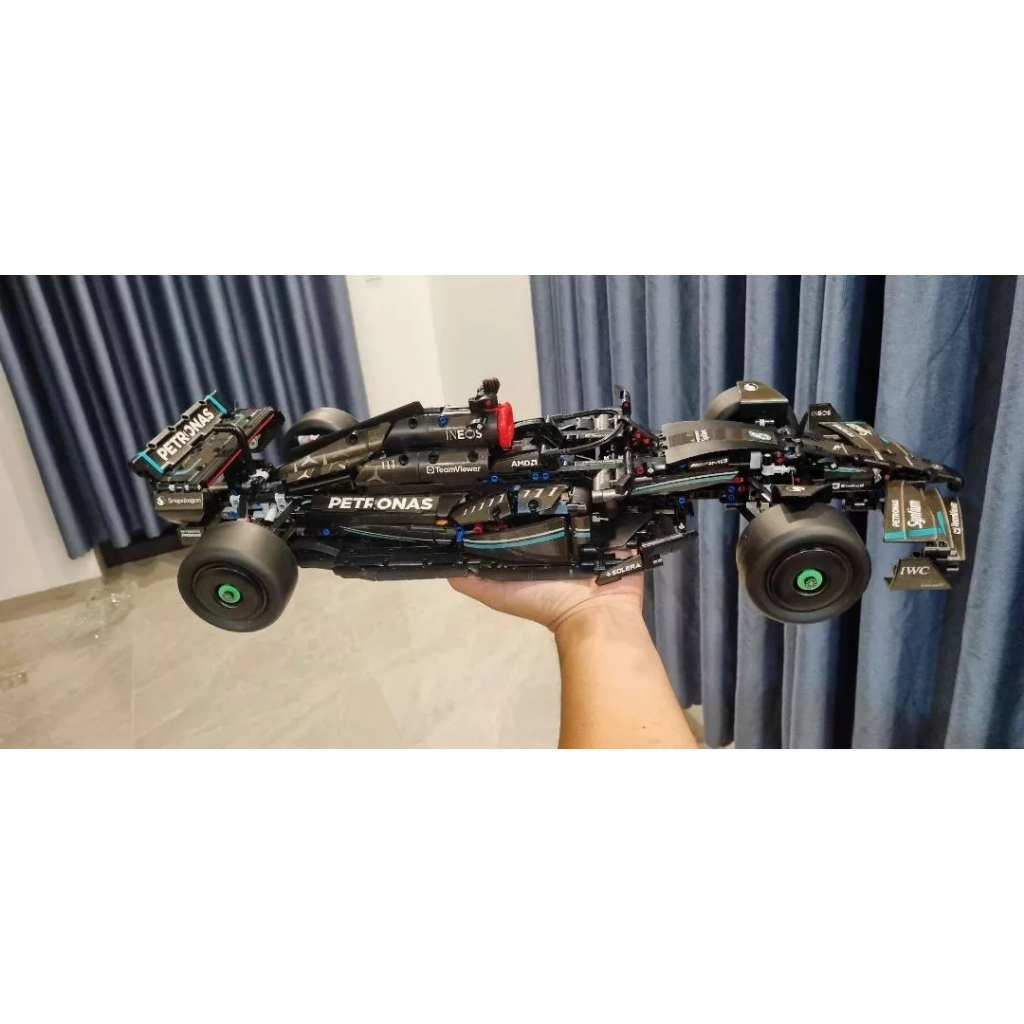 [Dài 65cm] Mô hình lắp ráp siêu xe đua Mec F1 Black tỉ lệ 1:8 với 1642 PCS Fullbox cao cấp ở TDSTECH