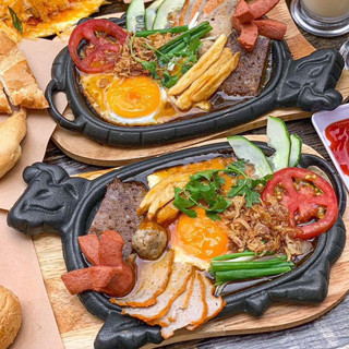Bộ Chảo Gang Làm Bò Beefsteak, Bánh Mỳ Chảo Kèm Đế Lót Gỗ Cam Homeware