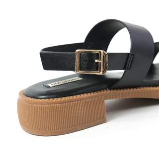 GIÀY SANDAL NỮ 2 QUAI NGANG 3p KHÓA CÀI TRẺ TRUNG ÊM ÁI NĂNG ĐỘNG D4738