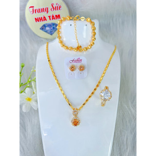 Các mẫu com bo 4 món bộ trang sức hàng titan dành cho nữ Trang sức nhà Tám