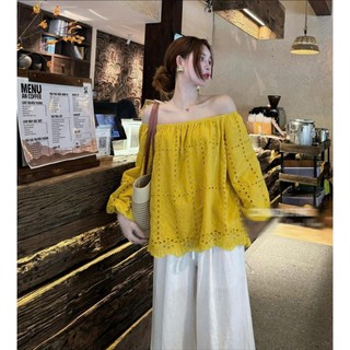 Set bộ thời trang nữ 2 màu Áo chất Thô Trễ Vai Tay Dài phối Quần Đũi DàI Ống Rộng phong cách đi biển hot thanh lịch