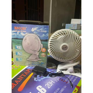 QUẠT MINI TÍCH ĐIỆN ĐỂ BÀN KẸP MICKEP 806 MẪU MỚI  (ducphong)