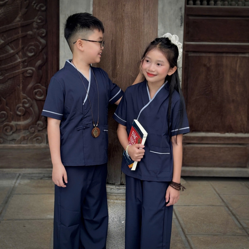 Pháp phục đi chùa cho bé trai, bé gái cổ vạt chéo lụa nhuyễn mềm mát Đồ lam cho bé đi lễ từ 16-40kg