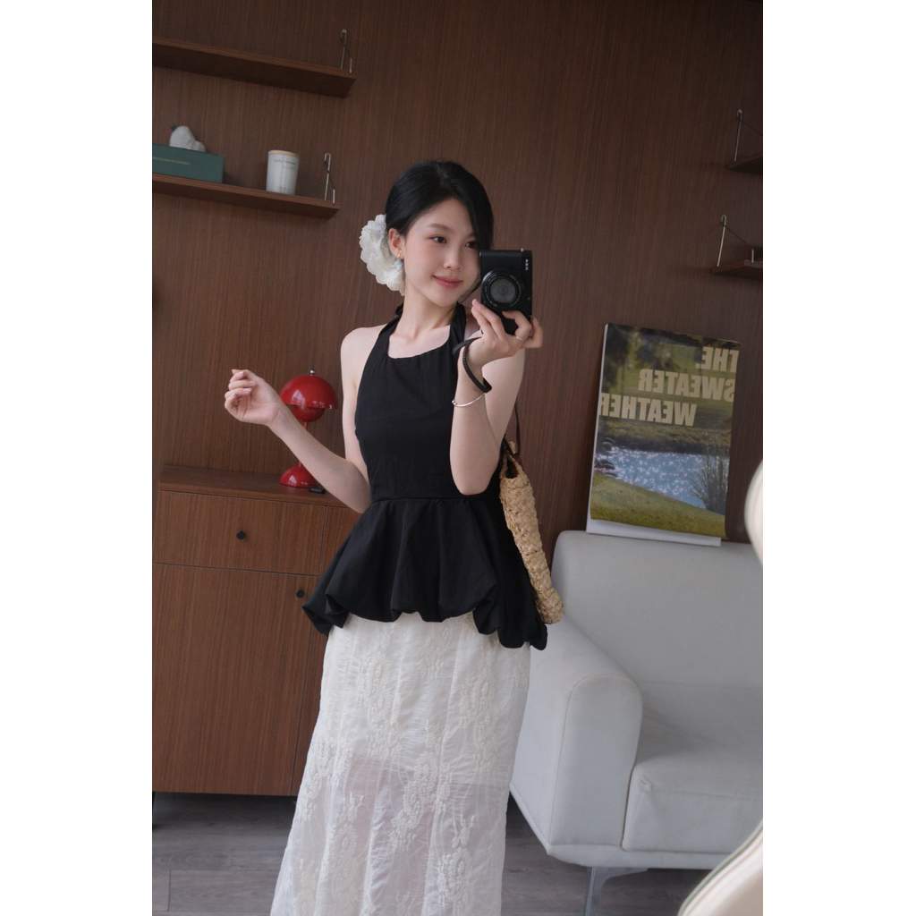 Áo yếm buộc dây sau đuôi bồng xoè dưới chất gió Nữ the.sweaterweather TSW