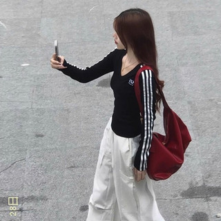 áo croptop tay dài đen nữ cổ chữ v mùa hè hàn quốc Eleclassm áo thun tay dài local brand