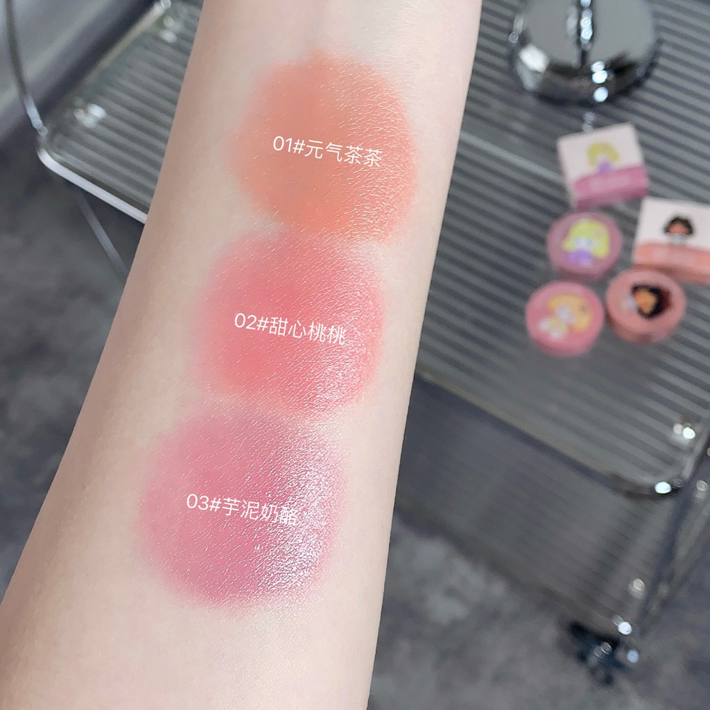 Gege Bear Má Hồng Trang Điểm Với Mini Puff Blush Chất Lỏng Nhìn Tự Nhiên | NHÍM HOUSE