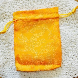 Túi Gấm Đỏ Long Phụng Rồng Chầu Hoa Cúc 7x9cm , Túi nhung chữ Phúc Chữ Lộc
