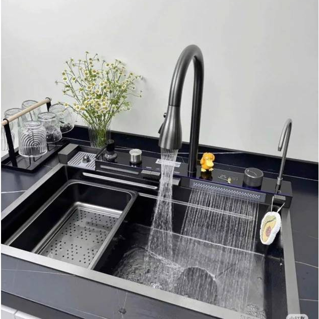 Chậu Rửa Bát 5 Phím 1 Hố Cao Cấp LATO Hiển Thị Nhiệt Độ Phủ Nano Kèm Vòi Lọc Nước Thác Nước Vòi Xịt BH 10 Năm