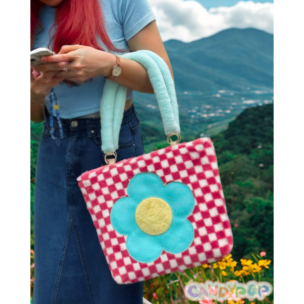 Checkerboard bag BLOOM - Túi tote vải lông phối da hoạ tiết bông hoa