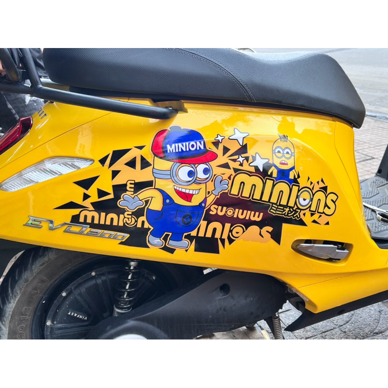 Tem xe điện evo 200 minions