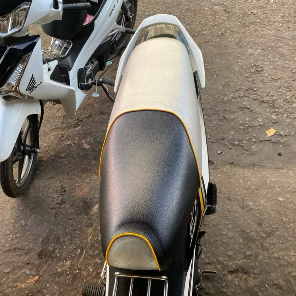 Da yên Yamaha Exciter135 đời đầu 2006-2010 kiểu zin (sử dụng kim bọc yên)