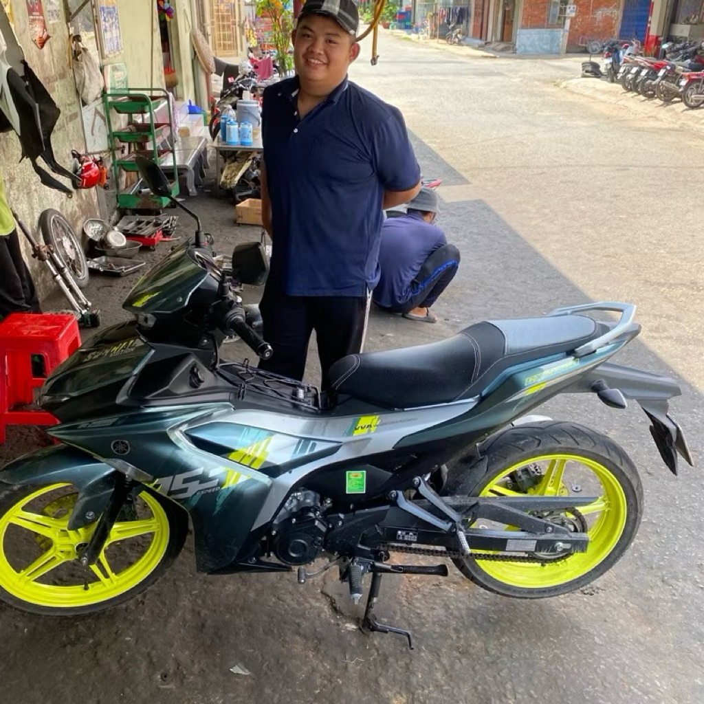 Da yên Yamaha Exciter 155 VVA kiểu zin (sử dụng kim bọc yên)
