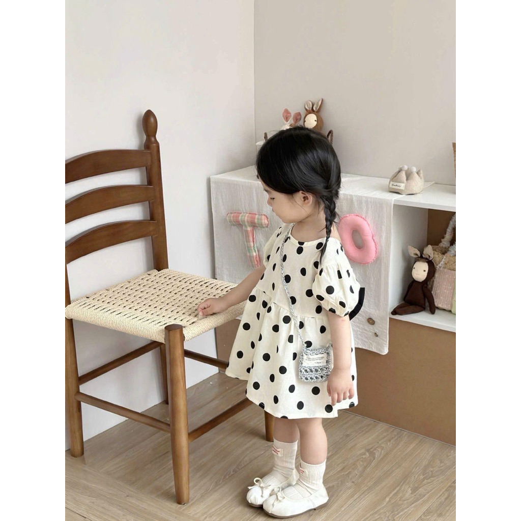 (Sẵn 73) Váy cộc tay phồng xẻ chữ V có nơ đằng sau lưng phong cách đáng yêu dành cho bé gái