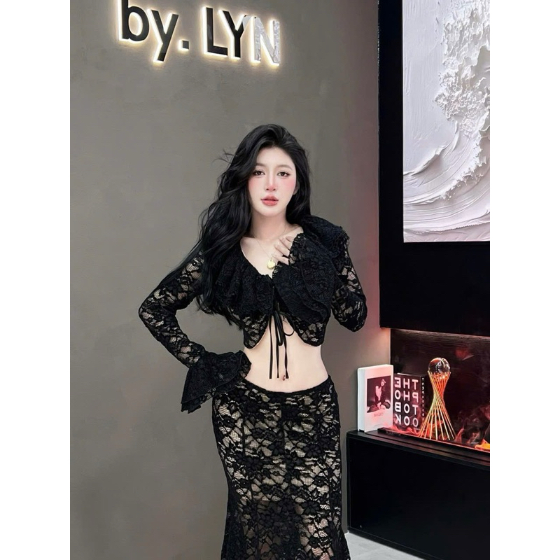 EMMA Set Đi Biển Áo Croptop Tay Loe, Váy Dài Đuôi Cá Tôn Dáng