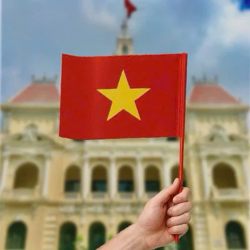 Sẵn Ship-TẶNG CỜ -HOẢ TỐC Bộ Đồ Quốc Khánh 2 tháng 9 Cờ Đỏ Sao Vàng mừng độc lập tự do cho bé trai bé gái sizetừ 4-16kg