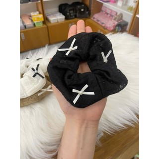 Cột Tóc Scrunchies Đính Nơ Hàn Quốc Siêu Xinh