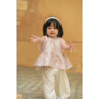 Set áo dài cách tân cho bé gái Little Bee