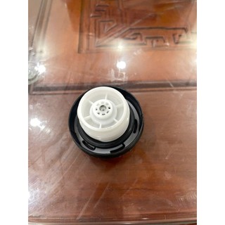 Nắp bình xăng trong Matiz, Spark, Nubira, Lanos, Gentra, Lacetti 04-09, Morning, Getz, I10, Pride, Spectra.. (giá 1 cái)
