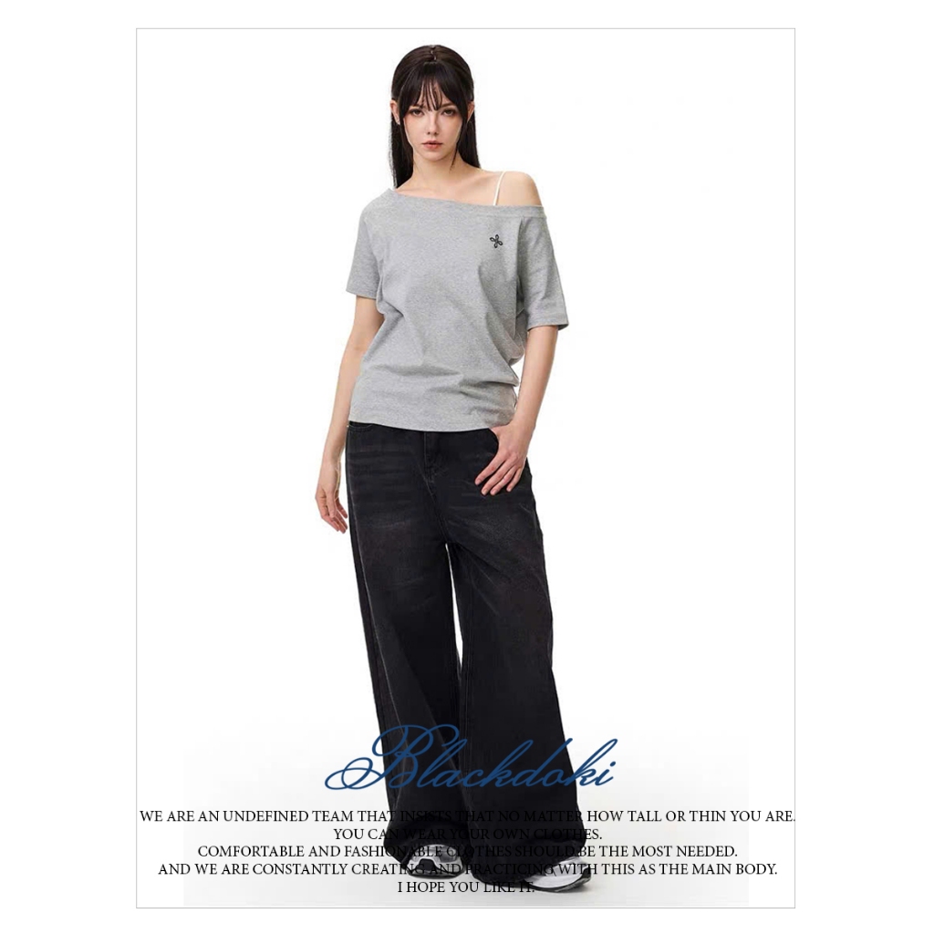 BLACKDOKI Áo thun trễ vai CROSS LOGO basic tay ngắn lệch vai cotton 250gsm nữ womanwear