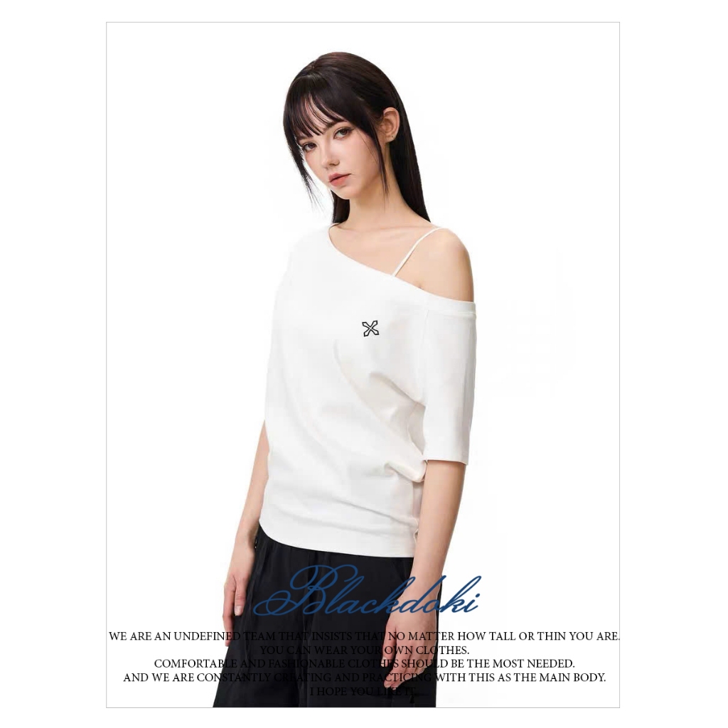 BLACKDOKI Áo thun trễ vai CROSS LOGO basic tay ngắn lệch vai cotton 250gsm nữ womanwear