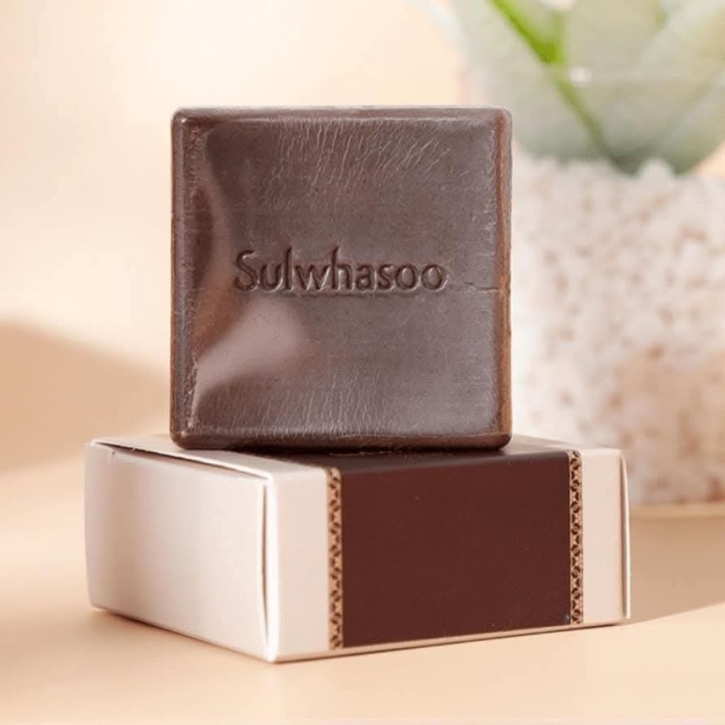 Thanh lý )à phòng rửa mặt thảo dược Cao cấp Sulwhasoo 50g