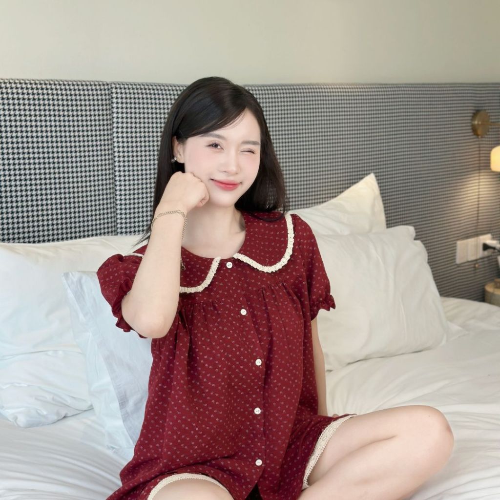 Bộ đồ bầu hoa đỏ, cúc mở tiện lợi cho con bú - thiết kế tiện lợi, màu đỏ đô tôn da, chất mát mẻ mặc hè - B798 B2MUM