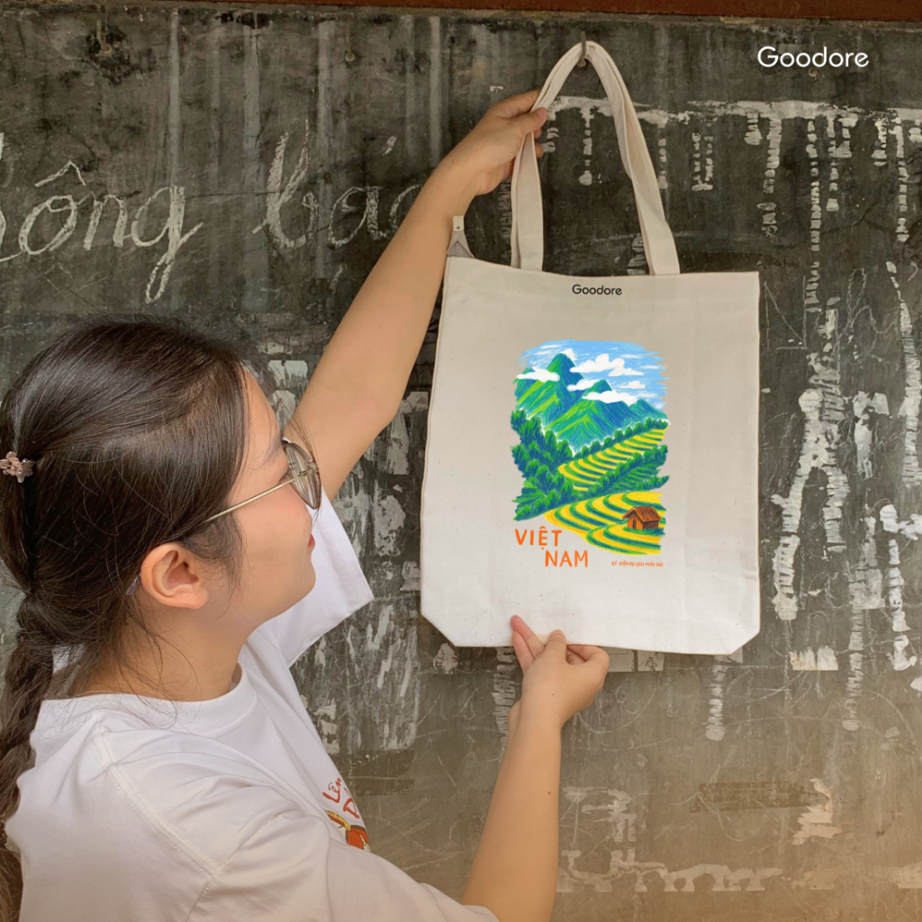 Túi tote vải canvas Goodore thiết kế BST Đi Đâu phong cách năng động cá tính