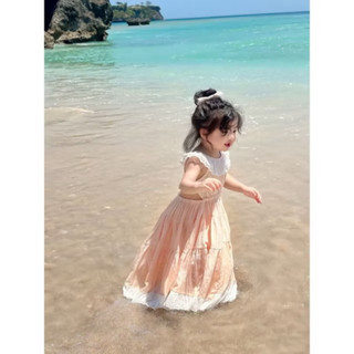 Maxi đi biển hở lưng cho bé gái màu hồng