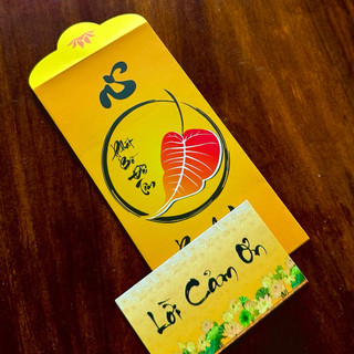 [Tặng Bao Lì Xì Lộc] Lá Bồ Đề Mạ Vàng - Mặt Trước Hoa Sen Và Chữ Phúc - Mặt Sau Hình Phật May Mắn Bình An