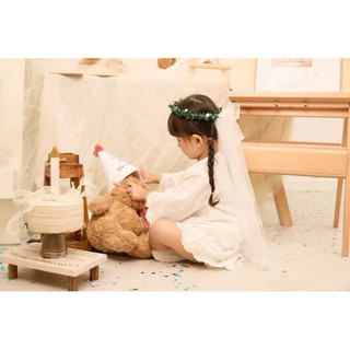 Set váy ren trắng cột nơ cho bé gái