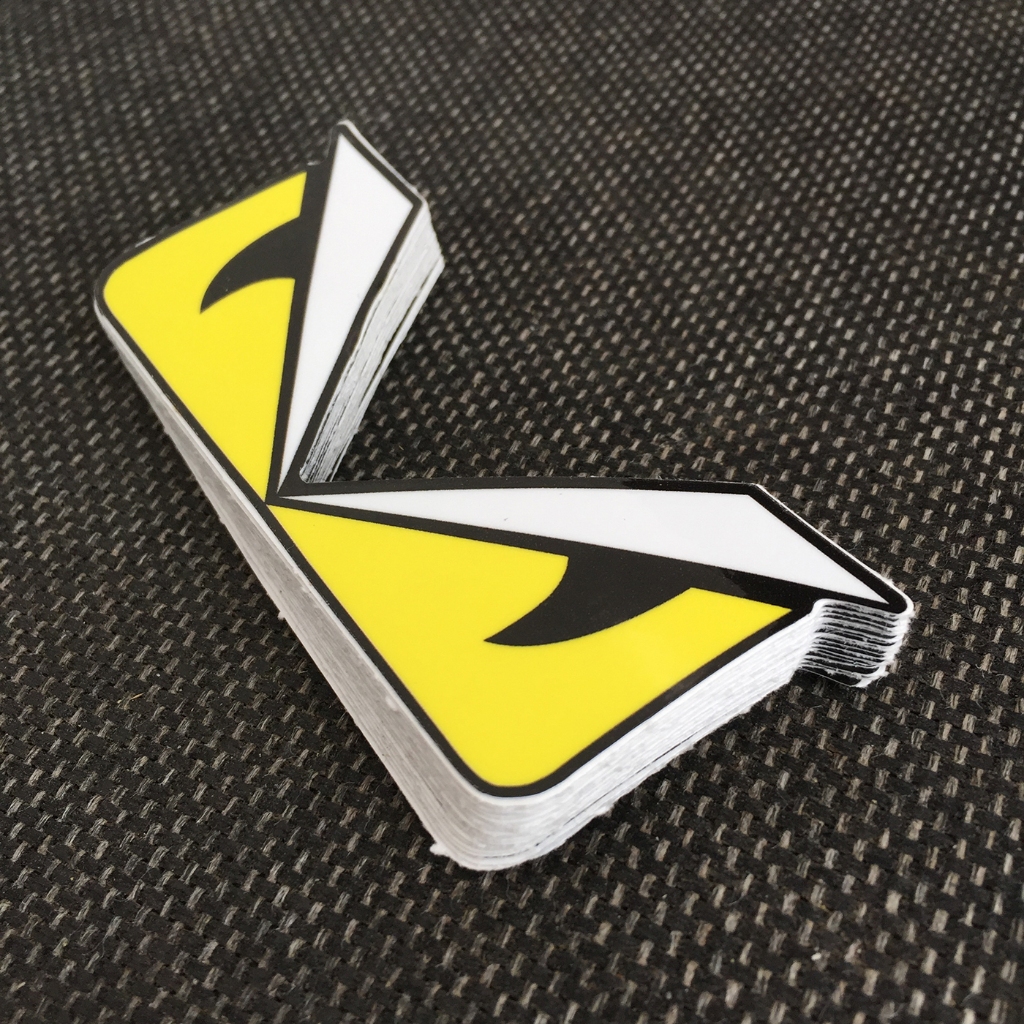 Logo đôi mắt fenfi[10x4cm] Hình dán decal siêu dính, chống nước, tem đua trang trí xe máy