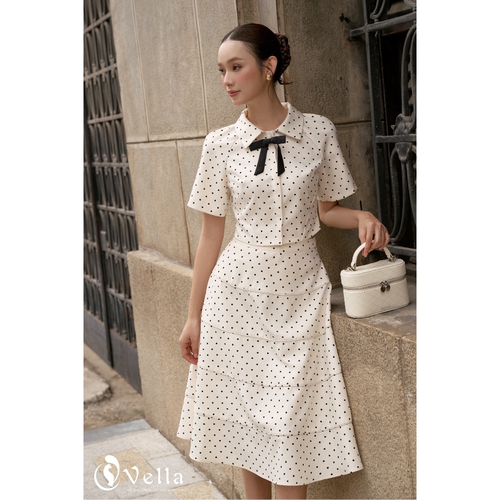 Áo croptop sơ mi nữ tay ngắn chấm bi cài nơ, váy xòe chấm bi Vella Fashion VA25062 & VV25063