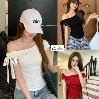 Áo Croptop Kiểu Trễ Vai Kèm Dây Thắt Nơ Xinh Xắn Sang Chảnh