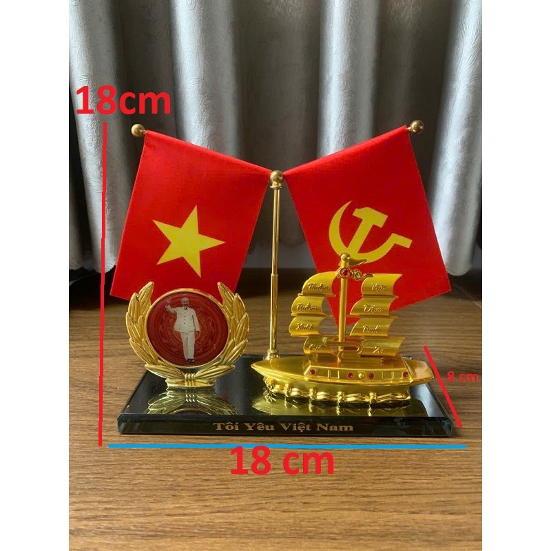 Bộ Cờ Tổ Quốc Trang Trí Taplo Xe Ô tô Nhà Của Văn Phòng Cờ Thuận Buồm Vạn Dặm Bình An