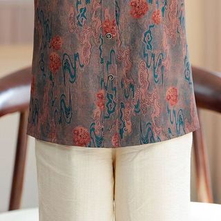 Áo sơ mi của bà ngoại 70 tuổi vào mùa hè