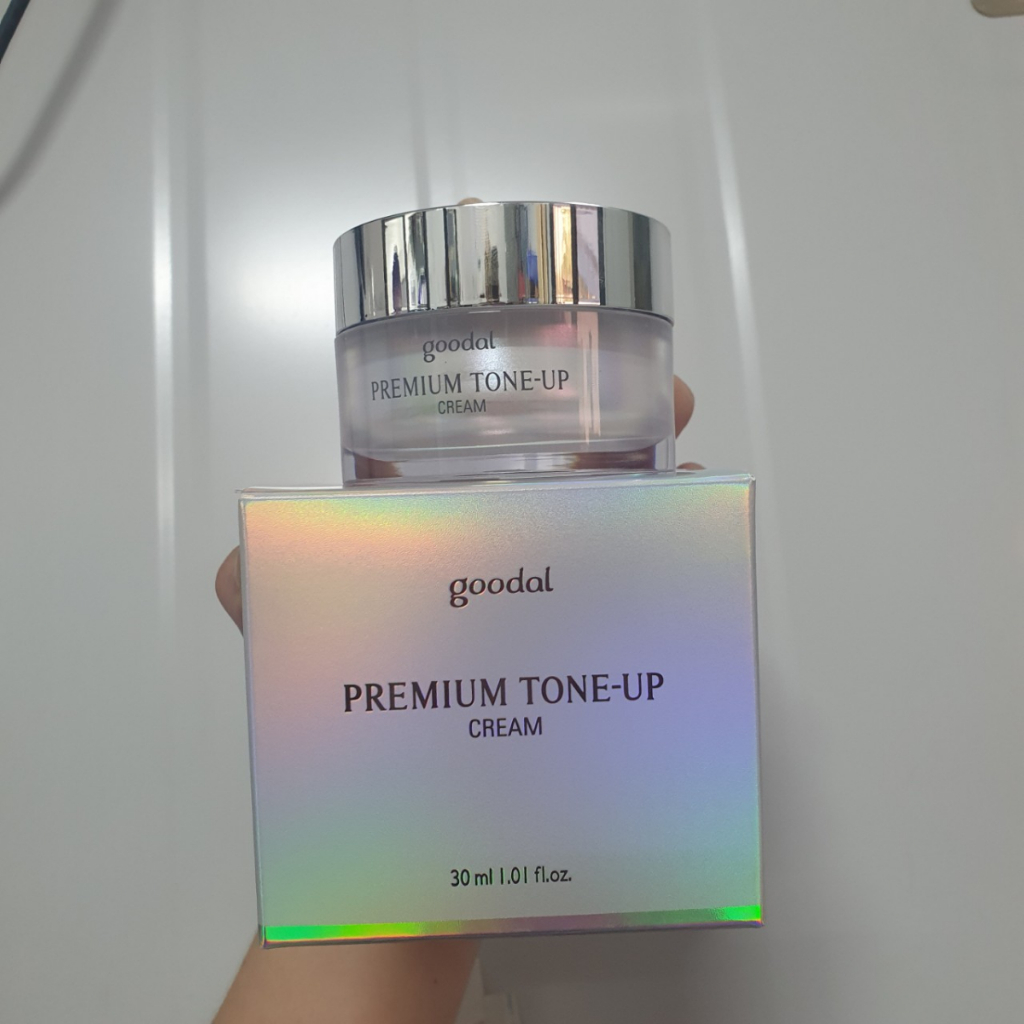 [MẪU MỚI 2024] Kem ốc sên Goodal Premium Snail Tone-up Cream Dưỡng Trắng, Nâng Tone Da 30ml Olay
