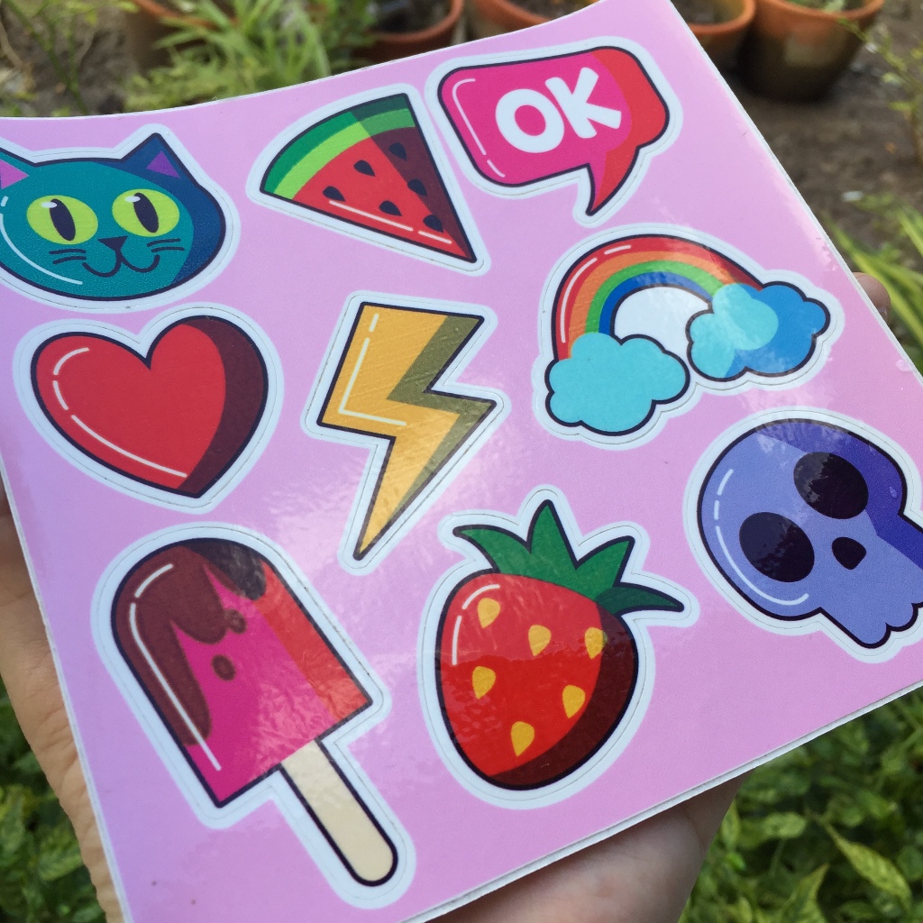 Sticker cute chống nước. Hình dán dễ thương trang trí mọi nơi. Logo Laptop, tường, nón bảo hiểm