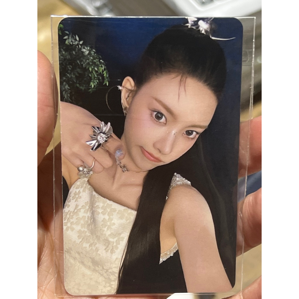 Card ILLIT chính hãng | Shopee Việt Nam