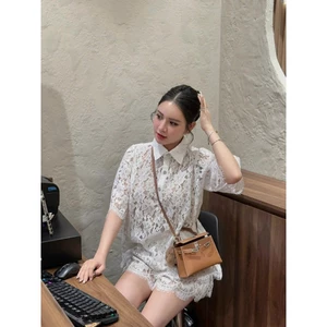 Set Bộ Ren Trắng Nữ Cổ Đức Cúc Đá Kèm Quần Short Ngắn 2 Lớp, Set Đồ Sơ Mi Ren Kiểu Tay Lửng Sang Chảnh CHAMIE STUDIO