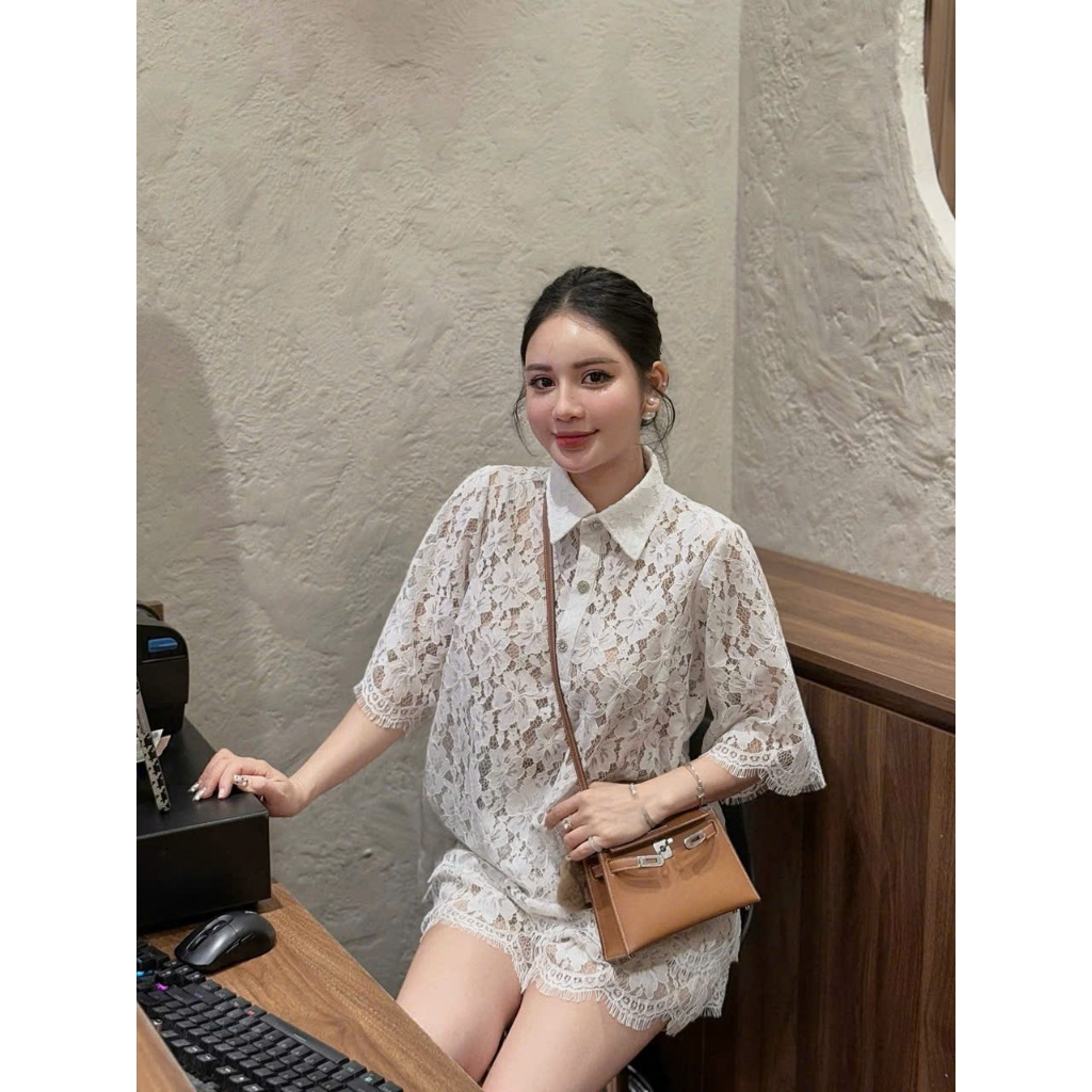Set Bộ Ren Trắng Nữ Cổ Đức Cúc Đá Kèm Quần Short Ngắn 2 Lớp, Set Đồ Sơ Mi Ren Kiểu Tay Lửng Sang Chảnh CHAMIE STUDIO