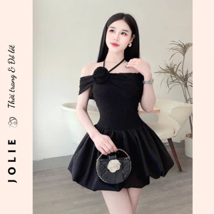 Đầm Cúp Ngực Phối Hoa Hồng Kèm Dây Đeo