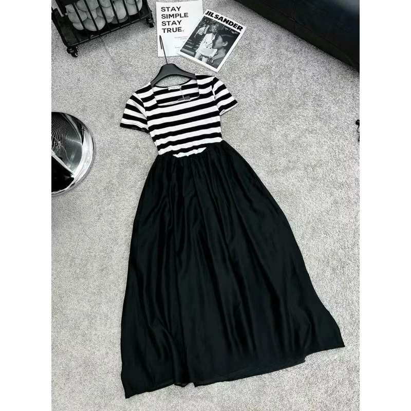 Đầm nữ basic đen trắng co giãn dễ mặc ulzzang đi chơi Váy liền dáng dài maxi cộc tay cổ vuông kẻ ngang xòe rộng T1094G