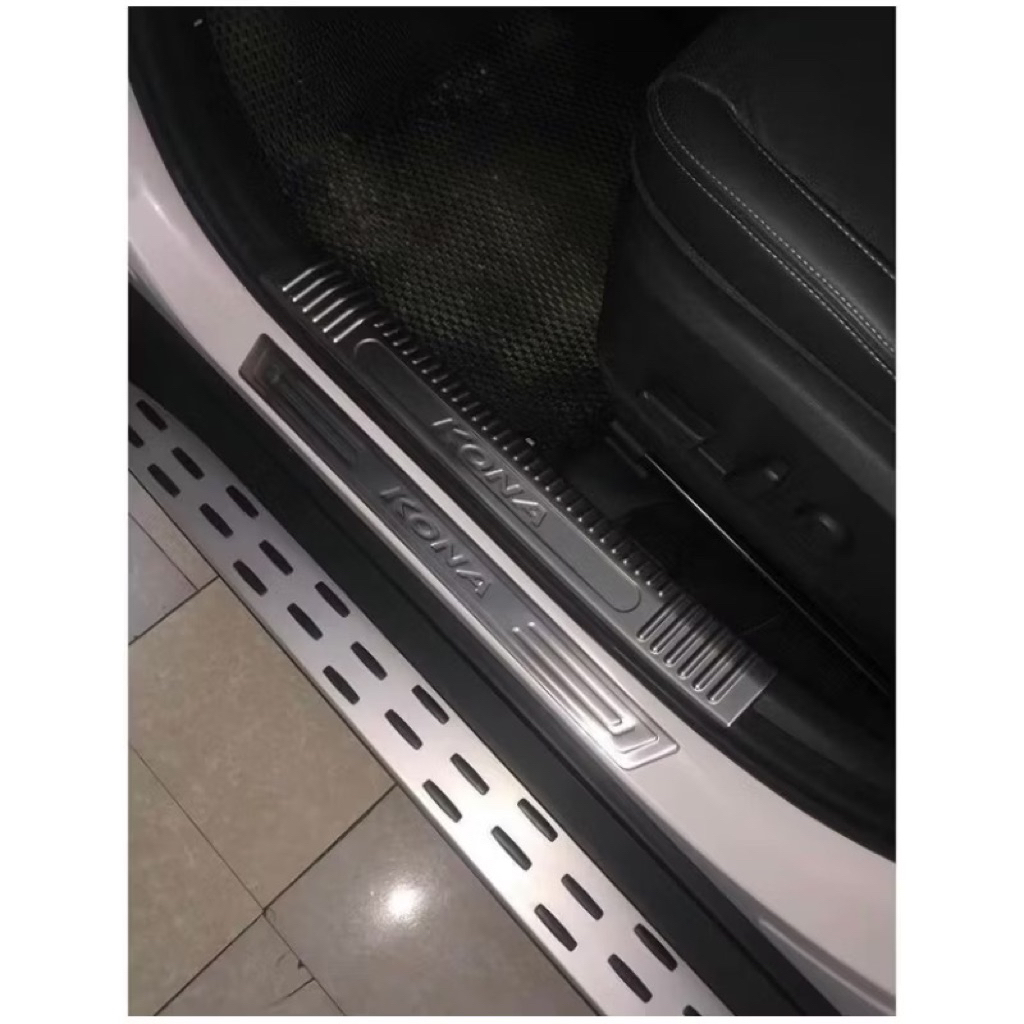 Ốp bậc cửa, nẹp bước chân xe Huyndai KONA 2018-2023 inox 304 cao cấp