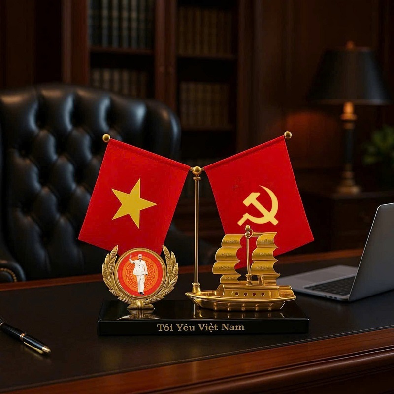 Bộ Cờ Tổ Quốc Trang Trí Taplo Xe Ô tô Nhà Của Văn Phòng Cờ Thuận Buồm Vạn Dặm Bình An
