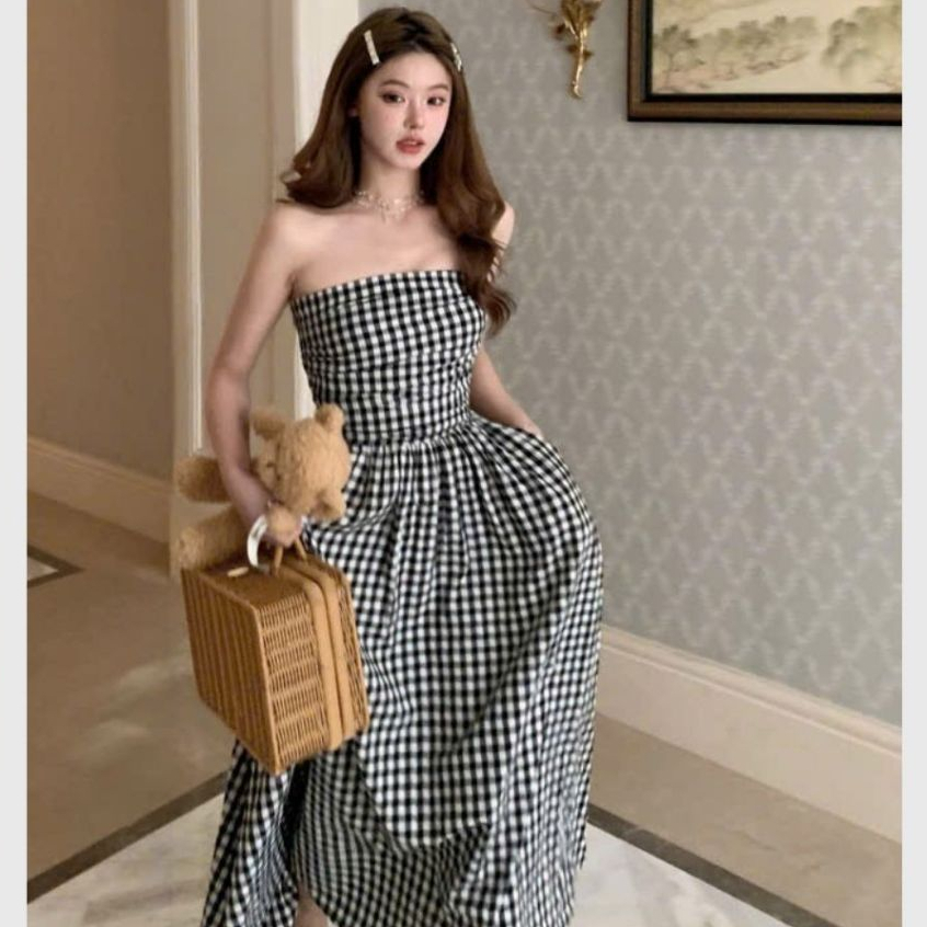 Đầm đi biển dáng dài nữ tính vintage đi chơi du lịch Váy maxi kẻ caro đen trắng cúp ngực ôm body dáng xòe T535G